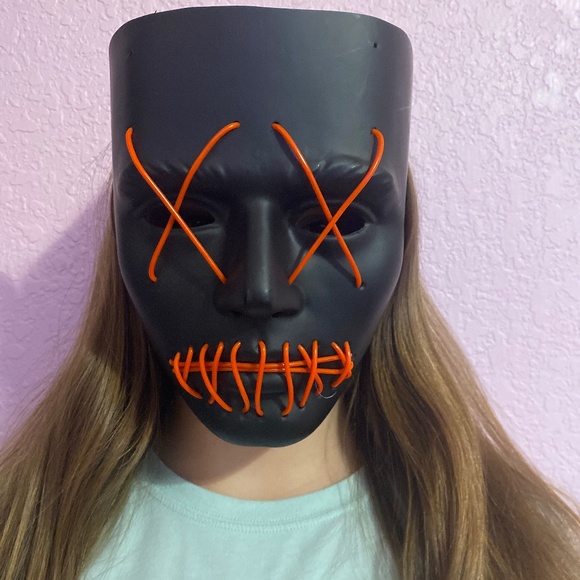Purge mask - Picture 1 of 4